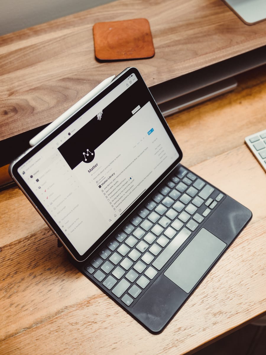 https://thesweetsetup.com/wp-content/uploads/2022/06/Notion-Beginners-Guide-1.jpg